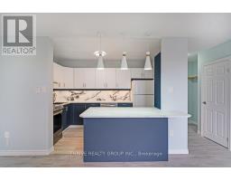 610 - 563 MORNINGTON AVENUE - 3