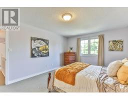 41 GREYROCK CRESCENT - 28
