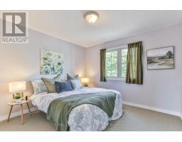 41 GREYROCK CRESCENT - 32