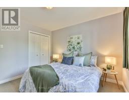 41 GREYROCK CRESCENT - 33