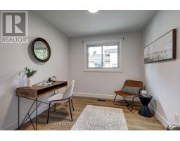 58 MANOR ROAD - 18