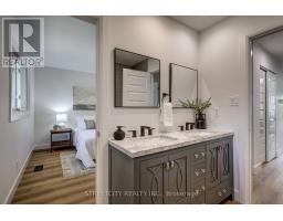 58 MANOR ROAD - 24