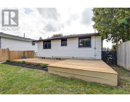 58 MANOR ROAD - 48
