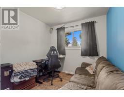 36 GENEVIVE CRESCENT - 14