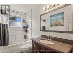 36 GENEVIVE CRESCENT - 15