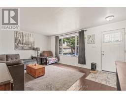 36 GENEVIVE CRESCENT - 5