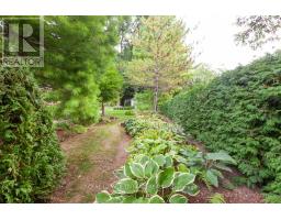 25 BLOOMFIELD DRIVE - 13