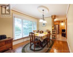 25 BLOOMFIELD DRIVE - 20