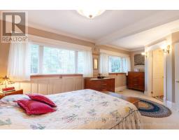 25 BLOOMFIELD DRIVE - 27