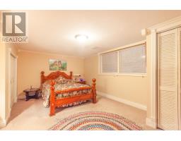 25 BLOOMFIELD DRIVE - 39
