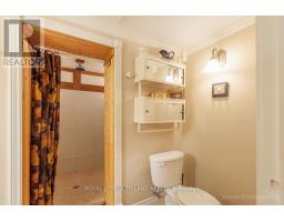 25 BLOOMFIELD DRIVE - 43