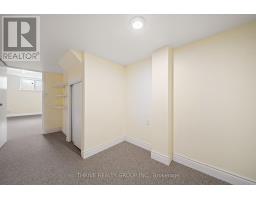 10 - 185 NORTH CENTRE ROAD - 37