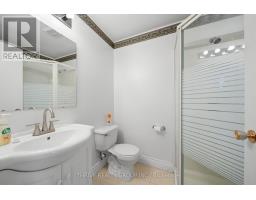 10 - 185 NORTH CENTRE ROAD - 38