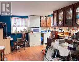 55 LINWOOD STREET - 17