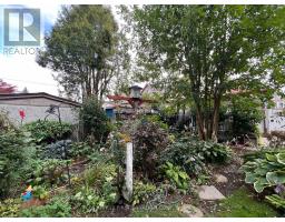 55 LINWOOD STREET - 26