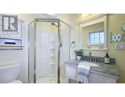2487 OXFORD STREET W - 27
