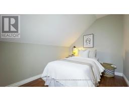 2487 OXFORD STREET W - 32