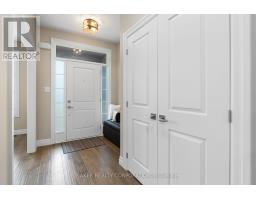 137 FINCH COURT - 4