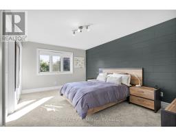 581 CLEARWATER CRESCENT - 23