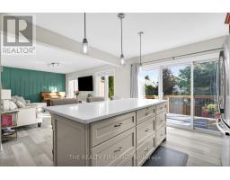 581 CLEARWATER CRESCENT - 9