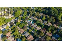 144 SPRINGFIELD CRESCENT - 44