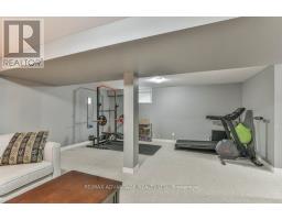 2051 FOXWOOD AVENUE - 37