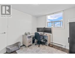 1103 - 1105 JALNA BOULEVARD - 25