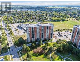 1103 - 1105 JALNA BOULEVARD - 33