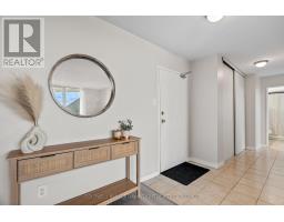 1103 - 1105 JALNA BOULEVARD - 7