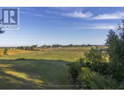 4514 CROMARTY DRIVE - 19