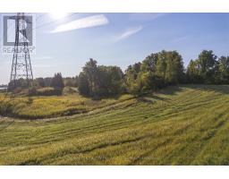 4514 CROMARTY DRIVE - 33