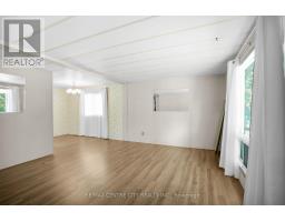 87 - 198 SPRINGBANK DRIVE - 11
