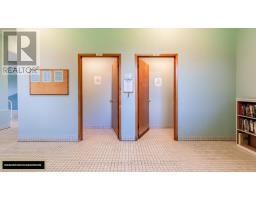 210 - 1180 COMMISSIONERS ROAD W - 45