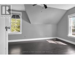 104 ST ANDREW STREET - 17