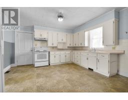 104 ST ANDREW STREET - 8