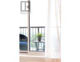 1207 - 155 KENT STREET - 20