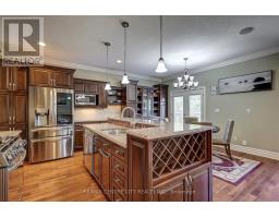 1 MCGREGOR COURT - 26