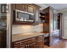 1 MCGREGOR COURT - 28