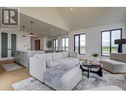 2 FIVE STAKES STREET - 24