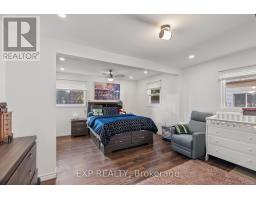 9 ANN STREET - 17