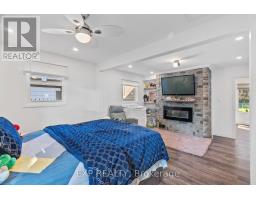 9 ANN STREET - 21