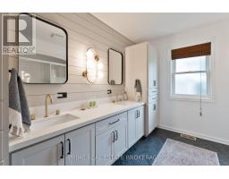 8865 IONA ROAD - 22