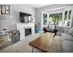 90 EDMUNDS CRESCENT - 6