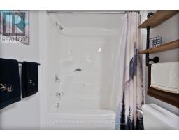 125 SPENCER AVENUE - 20