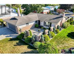 999 FARNHAM ROAD - 3