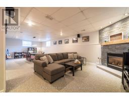 495 RIVERVIEW DRIVE - 32