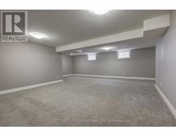 696 BENNETT CRESCENT - 37