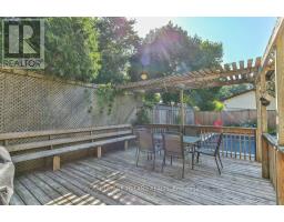 44 TWEED CRESCENT - 35