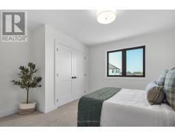 LOT 67 - 40 BENNER BOULEVARD - 38