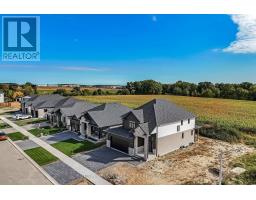 58 BRISCOE CRESCENT - 3
